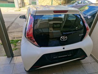 Toyota Aygo 2016 1.0 X-Play-thumb-3