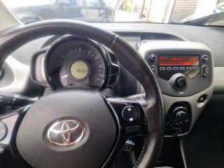 Toyota Aygo 2016 1.0 X-Play-thumb-13