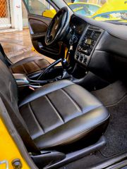Toyota Avensis 2003 D4D-thumb-7
