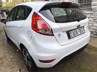 Ford Fiesta 2015 1.5 TDCi diesel-thumb-5