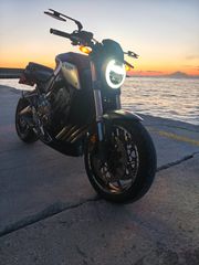 Honda CB 650 2022 CB650R-thumb-4