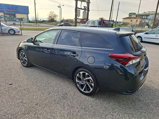 Toyota Auris 2017 1.8 HYBRID AYTOMATO FULL EXTRA-thumb-3
