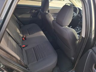 Toyota Auris 2017 1.8 HYBRID AYTOMATO FULL EXTRA-thumb-15