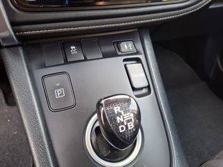 Toyota Auris 2017 1.8 HYBRID AYTOMATO FULL EXTRA-thumb-24