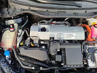 Toyota Auris 2017 1.8 HYBRID AYTOMATO FULL EXTRA-thumb-31
