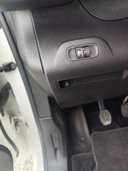 Peugeot Partner 2020-thumb-26