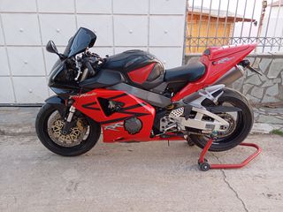 Honda CBR 954RR Fireblade 2004-thumb-1