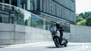 Yamaha XMAX 300 Tech Max 2026 -240€ ΜΕΙΩΣΗ  & 500€ ΔΩΡΟ ΕΩΣ 84 ΜΗΝΕΣ ΔΩΡΕΑΝ 3ος ΧΡΟΝΟΣ ΕΓΓ-thumb-6