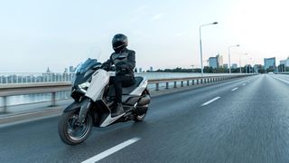 Yamaha XMAX 300 Tech Max 2026 ΜΕΙΩΝ 340€!  & 500€ ΔΩΡΟ ΕΩΣ 84 ΜΗΝΕΣ ΔΩΡΕΑΝ 3ος  ΧΡΟΝΟΣ ΕΓΓ-thumb-5