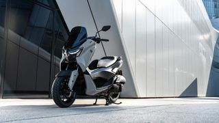 Yamaha NMAX 125 Tech Max EU5+ 2026 ΕΤΟΙΜΟΠΑΡΑΔΟΤΟ ! 10% ΕΠΙΤΟΚΙΟ ΔΩΡΕΑΝ 3ος ΧΡΟΝΟΣ ΕΓΓΥΗΣΗΣ!-thumb-23