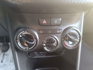 Peugeot 2008 2016 1.6 Blue-HDi-thumb-25