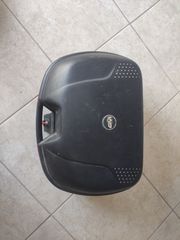 Πλαϊνή βαλίτσα