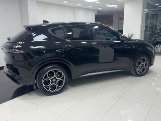 Alfa Romeo Tonale 2022 1,5 MHEV 160 CV    TURISMO INTERNAZIONALE-thumb-9