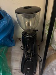 Πωλείται μύλος καφέ eurogat COMPAK grinder k3 touch