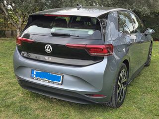Volkswagen ID.3 2021-thumb-4