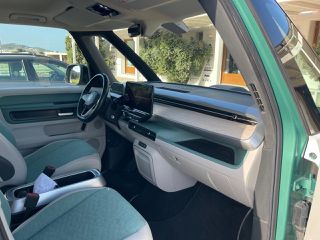 Volkswagen ID.Buzz 2023-thumb-7