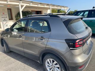 Volkswagen T-Cross 2019-thumb-4