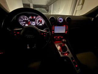 Audi TTS 2009-thumb-6