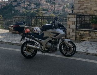 Yamaha TDM 900 2002-thumb-2