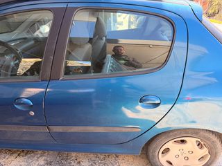 Πίσω πόρτα Peugeot 206