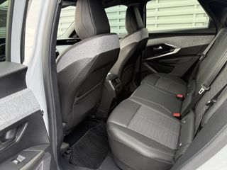 Peugeot 3008 2026 HYBRID 145 E-DCS6 ALLURE PLUS-thumb-7