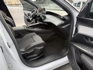 Peugeot 3008 2026 HYBRID 145 E-DCS6 ALLURE PLUS-thumb-10
