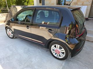 Volkswagen Up 2016 Tsi