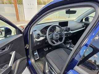 Audi Q2 2021 35 TFSI-thumb-5