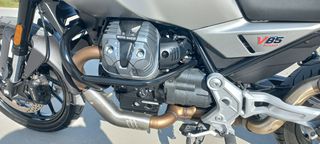 Moto Guzzi V 85 2024 STRADA-thumb-7