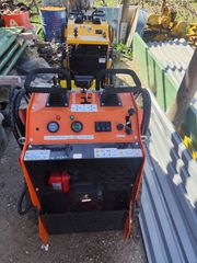 Φορτωτάκι Bobcat 2025-thumb-4