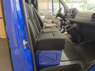 Mercedes-Benz Sprinter 2020 311-thumb-12
