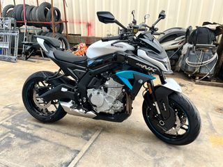 CFmoto 675 NK 2026 ΕΤΟΙΜΟΠΑΡΑΔΟΤΟ ΠΡΟΣΦΟΡΑ-thumb-2
