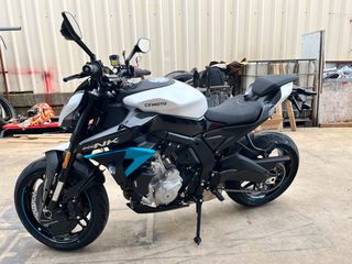 CFmoto 675 NK 2026 ΕΤΟΙΜΟΠΑΡΑΔΟΤΟ ΠΡΟΣΦΟΡΑ-thumb-6