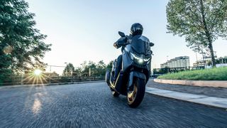 Yamaha NMAX 155 2026 ΕΤΟΙΜΟΠΑΡΑΔΟΤΟ !  & ΔΩΡΕΑΝ 3ος  ΧΡΟΝΟΣ ΕΓΓΥΗΣΗΣ!-thumb-2