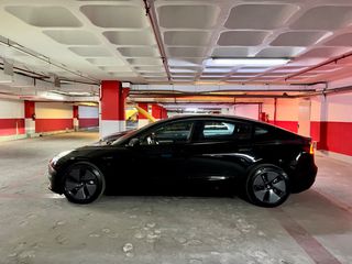 Tesla Model 3 2022 Dual Motor Long Range AWD-thumb-11