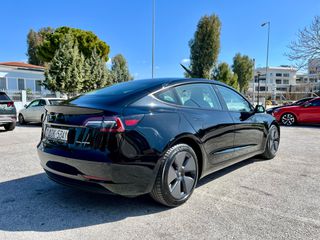 Tesla Model 3 2022 Dual Motor Long Range AWD-thumb-4