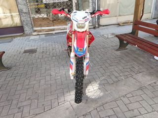 Honda CRF 450R 2014 Red Moto Version-thumb-5
