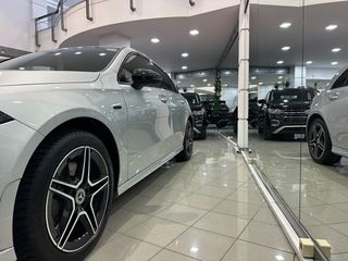 Mercedes-Benz A 250 2021 A250e AMG Line 8G-DCT-thumb-13