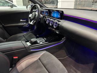 Mercedes-Benz A 250 2021 A250e AMG Line 8G-DCT-thumb-18