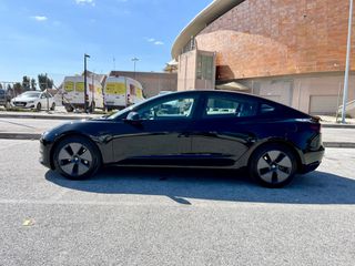 Tesla Model 3 2022 Dual Motor Long Range AWD-thumb-3