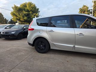 Renault Grand Scenic 2011 7 θεσιο-thumb-29