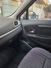 Renault Grand Scenic 2011 7 θεσιο-thumb-39
