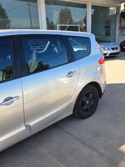Renault Grand Scenic 2011 7 θεσιο-thumb-9