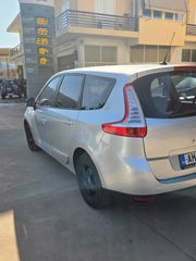 Renault Grand Scenic 2011 7 θεσιο-thumb-24