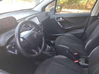 Peugeot 208 2013 1.4 HDI ACCESS-thumb-14