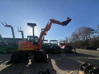 Εκσκαφέας Με Λάστιχα Komatsu 2018 PW 98 MR-10-thumb-9