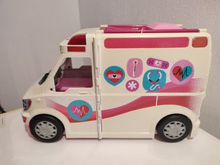 Ασθενοφόρο της Barbie-thumb-1