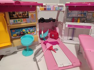 Ασθενοφόρο της Barbie-thumb-3
