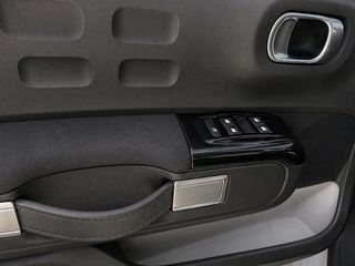 Citroen C3 2021 SHINE 1.2 PURETECH 82-thumb-7