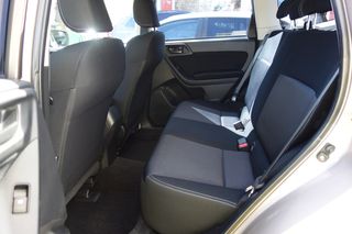 Subaru Forester 2016 2.0D-thumb-9